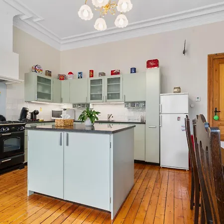 Karaktervolle En Ruime Woning Aan Zee Voor 10p Σπίτι διακοπών