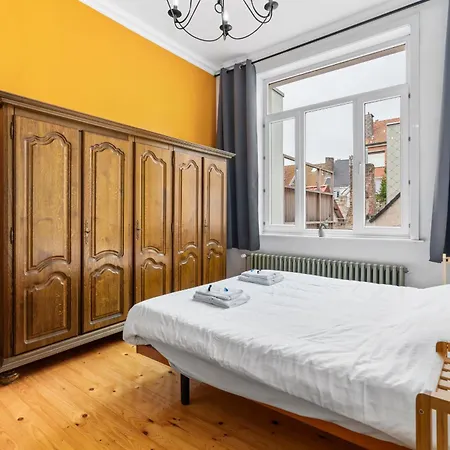 Karaktervolle En Ruime Woning Aan Zee Voor 10p Σπίτι διακοπών *