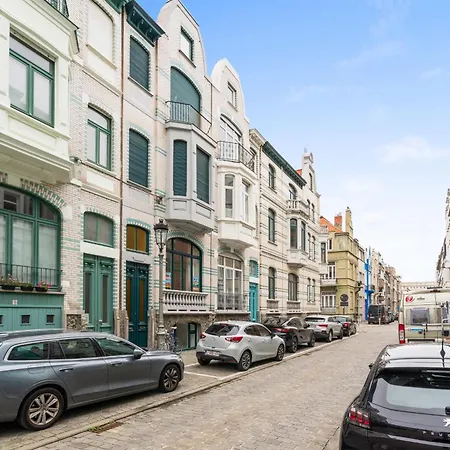 Σπίτι διακοπών Karaktervolle En Ruime Woning Aan Zee Voor 10p